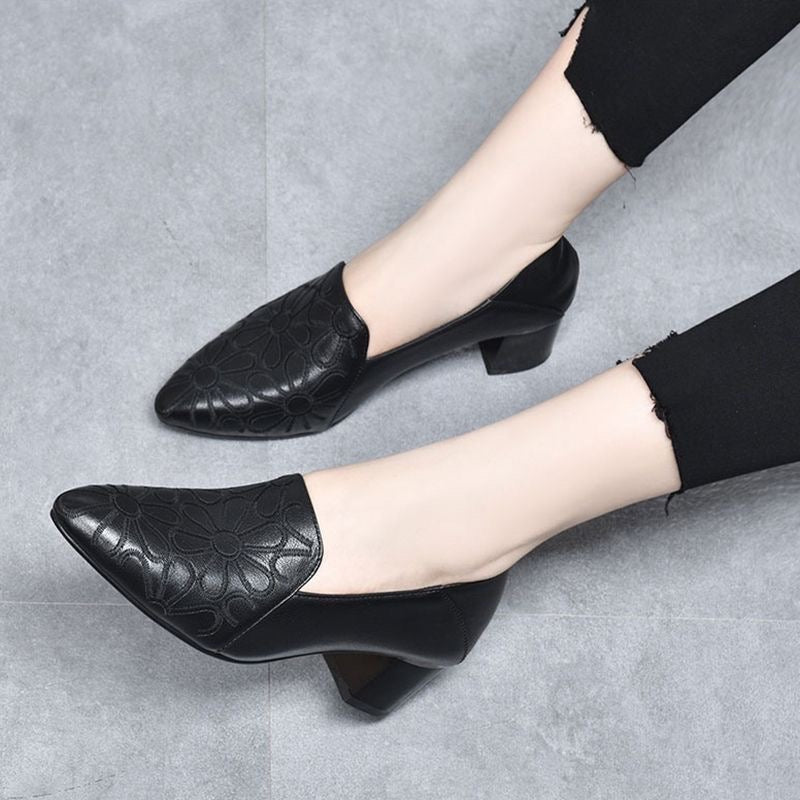 Tonette | Soft Vegan Leather Embroidered Pumps