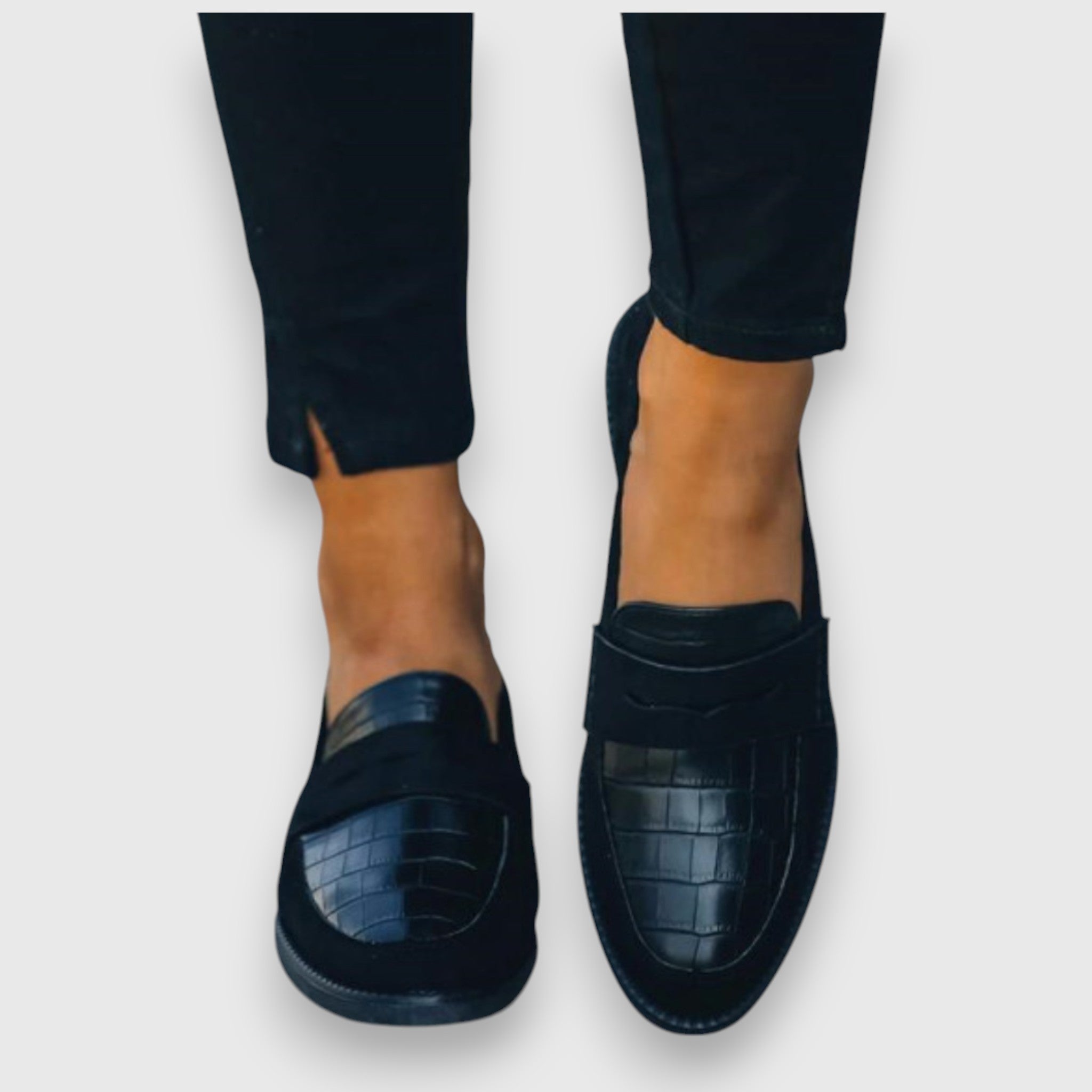 Sara – Classic Loafer